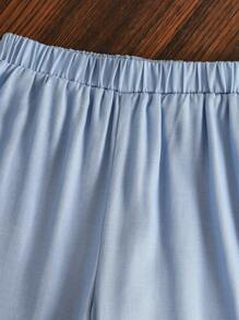 SHEIN Conjunto de 2 piezas elegante para niña preadolescente compuesto por blusa sin mangas de encaje y pantalones azules de encaje con bajo asimétrico