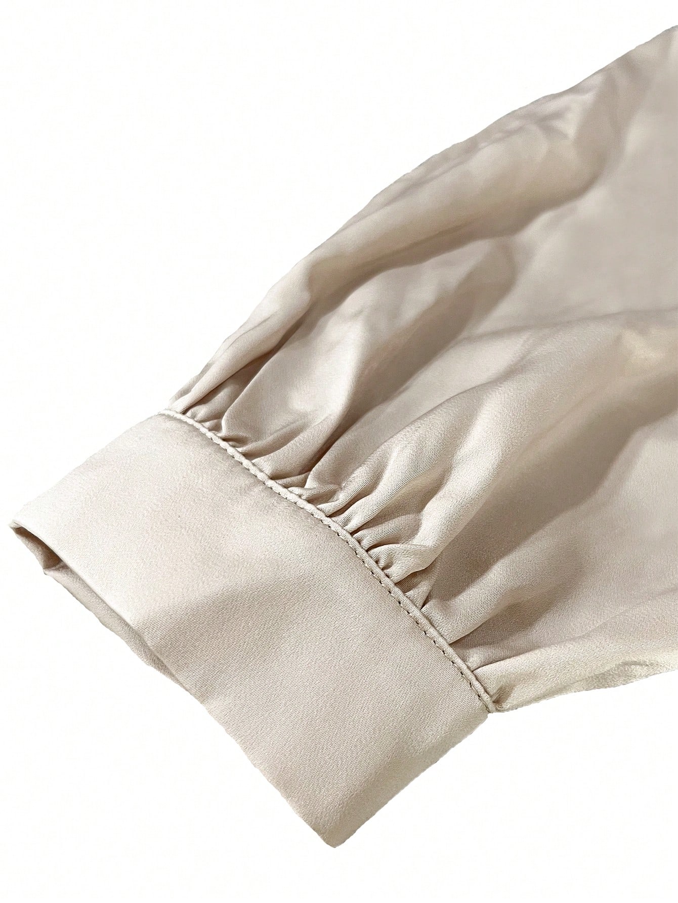 Selianne بلوزة ساتان أنيقة بياقة واقفة وأكمام راجل...