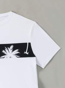 Set di abbigliamento da bagno per adolescenti, composto da top con stampa casuale e pantaloncini da bagno con stampa ed elastico in vita