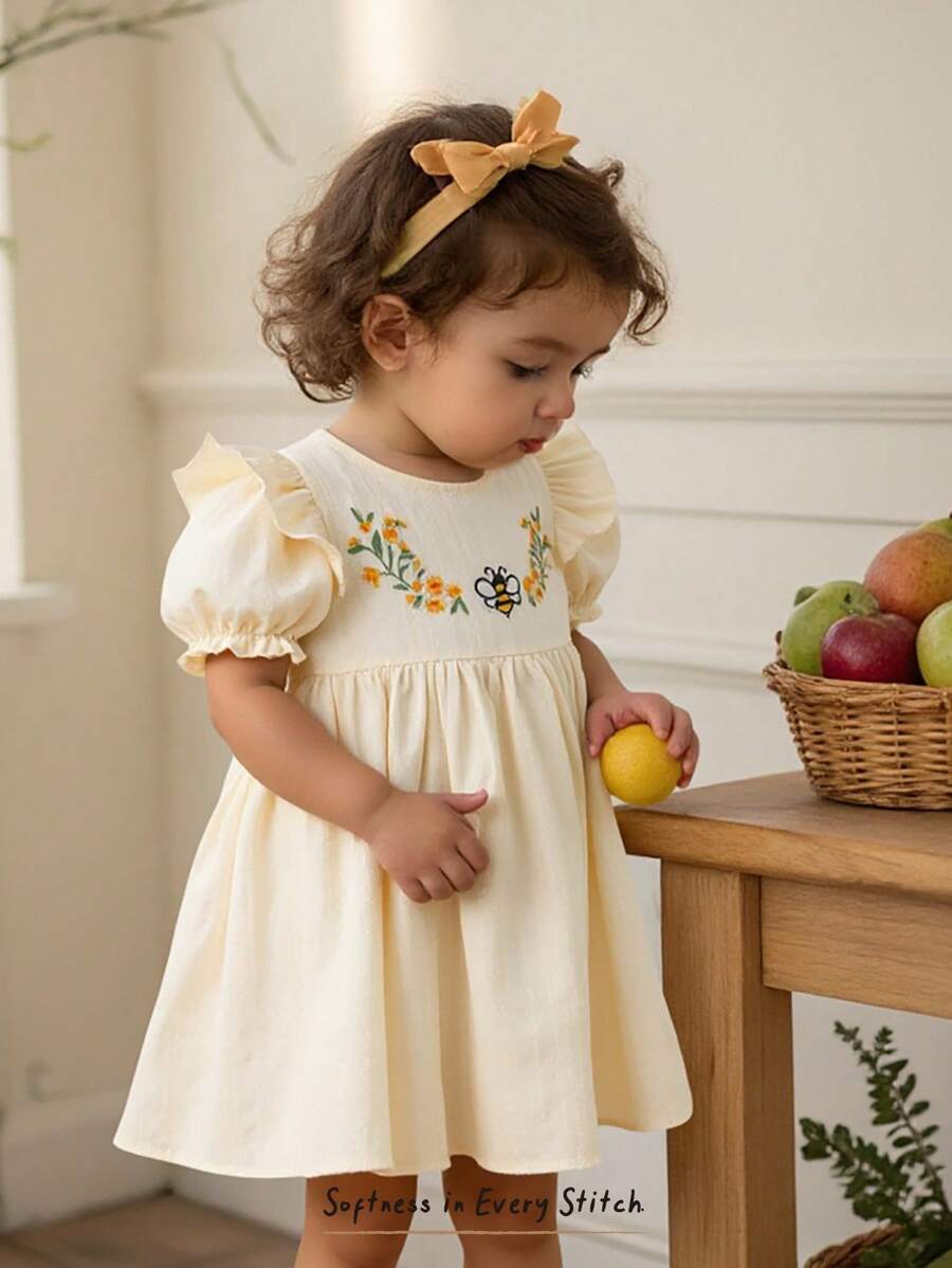 Cozy Pixies Đầm tay ngắn cổ tròn xếp nếp họa tiết động vật hoạt hình cho bé gái - trắng - Xem 1
