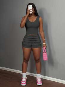 Slaydiva Y2K Girly Cute Style U-Neck Sleeveless Top & Multi-Layer Ruffle Hem Shorts, Pink Solid Color Ladies 2-Piece Set