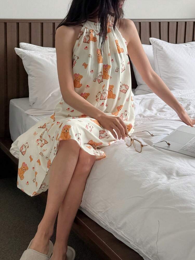 Women's Full Print Bear Pattern Sleeveless Nightgown Pajama