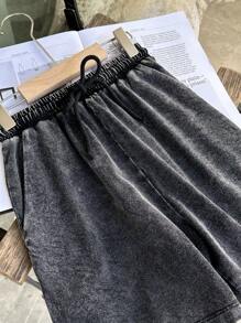 SHEIN Tween Boy Fashion Casual Black Elastic Waist Drawstring Design Sports Comfort Soft Elastic Loose Denim Shorts For Kids Clothes Boys Soft Dailywear And Kids Summer And Spring Clothes - Black - View 4