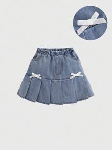 SHEIN Girls' Cute Bowknot Denim Pleated Mini Skirt, Fashionable & Versatile, Suitable For Outdoor Activities, Vacation, Casual Wear - Light Wash - View 4