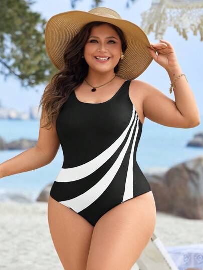 Swim Lushoire 大码几何印花连体泳衣