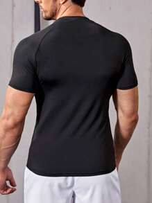Manfinity Sport Corelite 男士运动压缩短袖 T 恤，时尚夏季健身服跑步 T 恤和背心修身衬衫圆领 - 黑色 - 查看 2