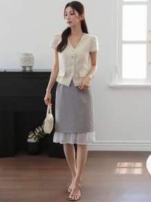 DAZY Plain Fitted Short Sleeve V-Neck Elegant Summer Ladies Blouse - Apricot - View 2