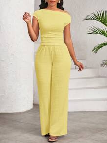 SHEIN Lady Top asimmetrico con colletto e texture elasticizzata bianca e pantaloni a zampa d'elefante con vita elastica, set di due pezzi casual ed elegante per tutte le stagioni per donne