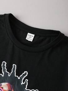 SHEIN 2pcs Tween Boys Street Cool Casual Comfortable Fashion Minimalistic Versatile Soft Portrait Print Short Sleeve Crew Neck T-Shirt & Printed Flare Pants Set, Suitable For Spring Summer, Everyday Wear, Outdoor, School, Streetwear, Party, Leisure - Black - View 4