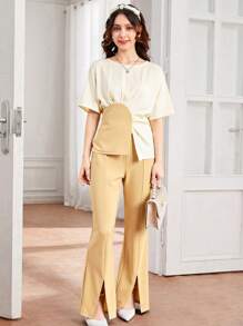 SHEIN 2 piezas Pantalones acampanados con diseño asimétrico plisado y abertura frontal en color albaricoque para chicas adolescentes, conjunto elegante para chicas adolescentes