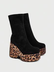 Sugerpunk 女式豹纹天鹅绒圆头厚底一脚蹬踝靴，时尚黑色短款中筒靴 - 黑色 - 查看 3
