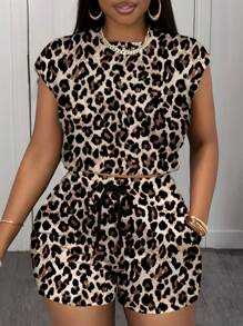 Slaydiva Plus Size Leopard Print Short Sleeve Top And Shorts 2 Pieces Set, Vacation - Mocha Brown - View 4