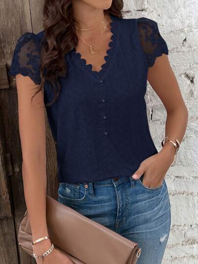 SHEIN Frenchy 女士蕾絲拼接短袖紋理面料夏季T恤