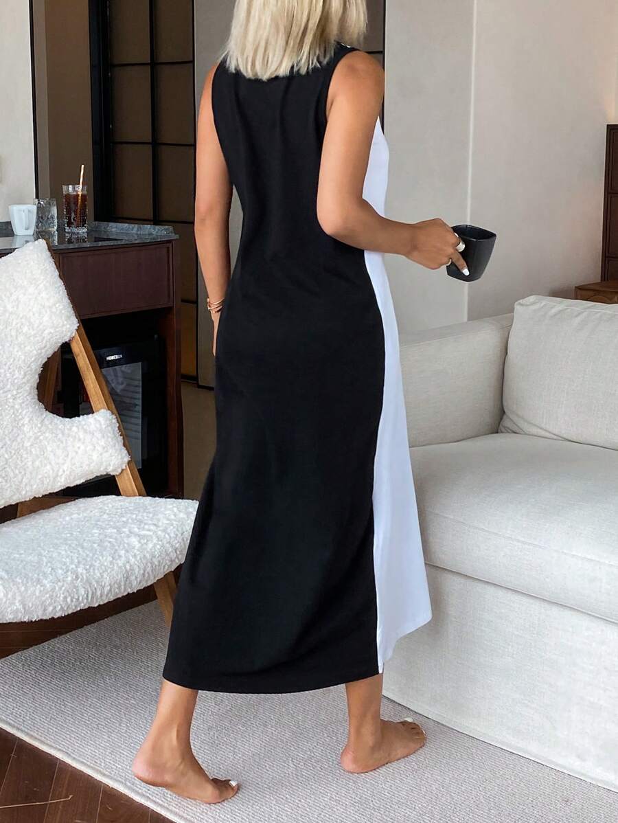 DAZY Women's Simple Color Block Sleeveless Long Dress, Casual Loungewear Pajama - Black and White - View 1