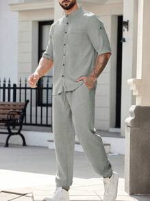 Manfinity Homme Setelan Kemeja Pria Longgar Warna Polos Lengan Gulung, Pakaian Linen Pria, Setelan Linen untuk Pria, Setelan untuk Pria, Setelan Kemeja Pria - Grey - View 6