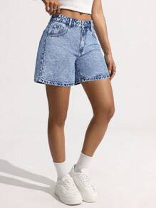 SHEIN EZwear 女士蝴蝶结刺绣口袋休闲牛仔短裤，夏季 - 淺色水洗藍 - 查看 3