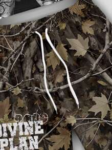 Manfinity ZONE917 Plus Size Street Vintage Money Angel Face Print Dry Branch Camouflage T-Shirt & Shorts Set - Multicolor - View 3