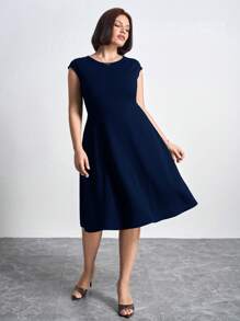 SHEIN Clasi Váy dài đến đầu gối thanh lịch cỡ lớn cho nữ, cổ tròn và tay loe, mùa hè, trang phục công sở dành cho phụ nữ - Màu xanh hải quân - Xem 3