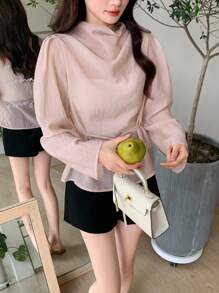 DAZY Blusa casual de cuello cisne de manga larga y peso ligero para mujer