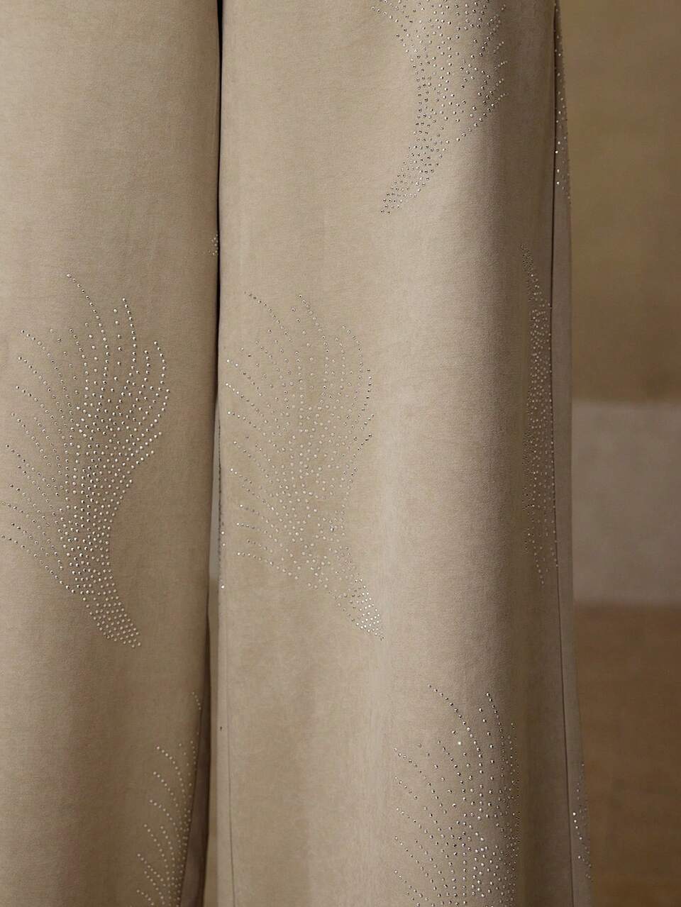 MOTF RHINESTONE DETAIL SLANT POCKET PANTS