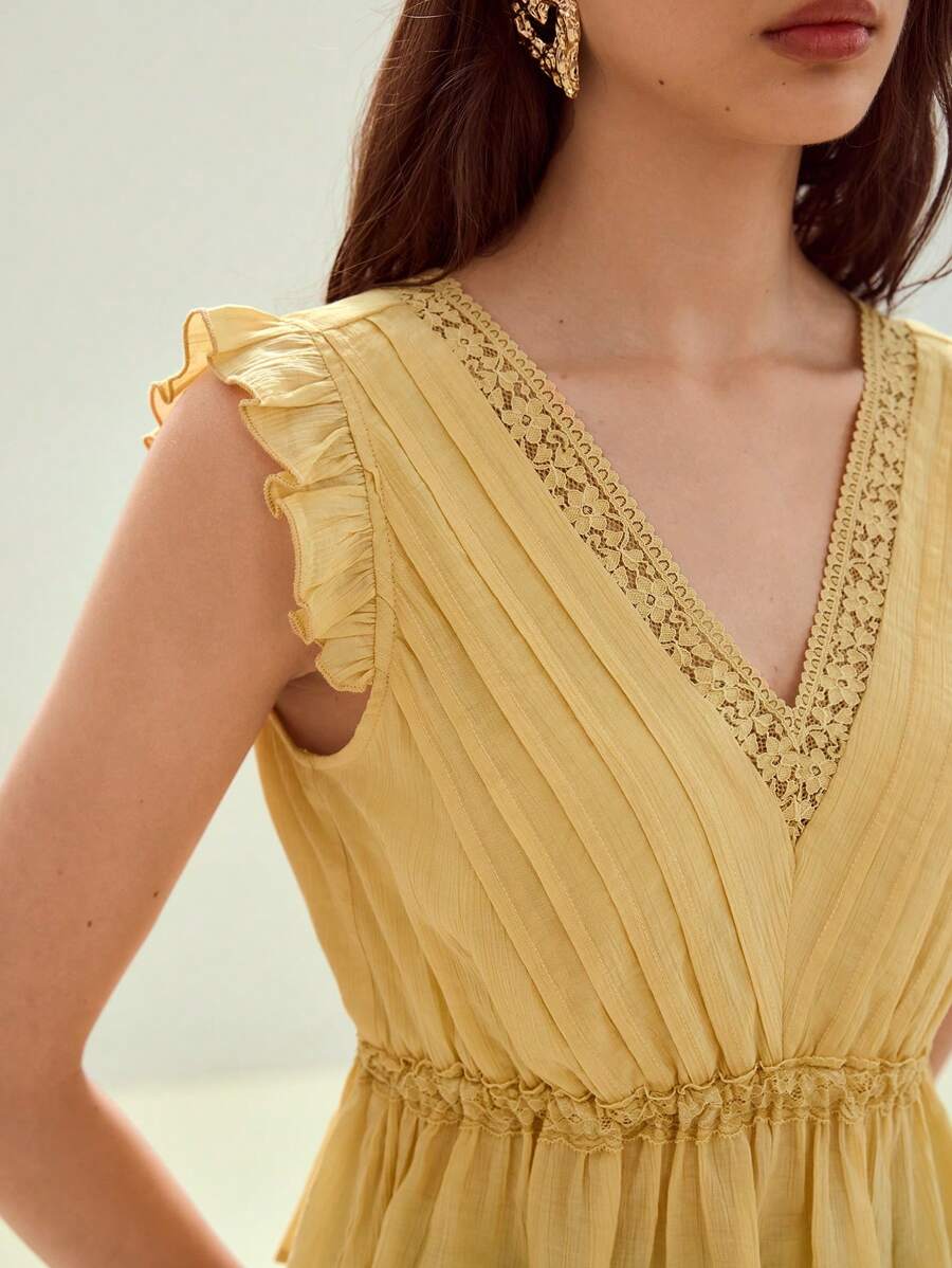 MOTF STUDIO CONTRAST LACE PEPLUM TOP - Yellow - View 2