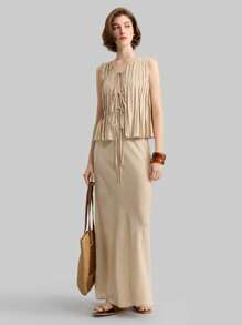 Ontre 2 件套女式卡其色褶皱系带腰吊带背心和 A 字裙套装，休闲都市通勤装，优雅夏日，简约百搭，宽松舒适