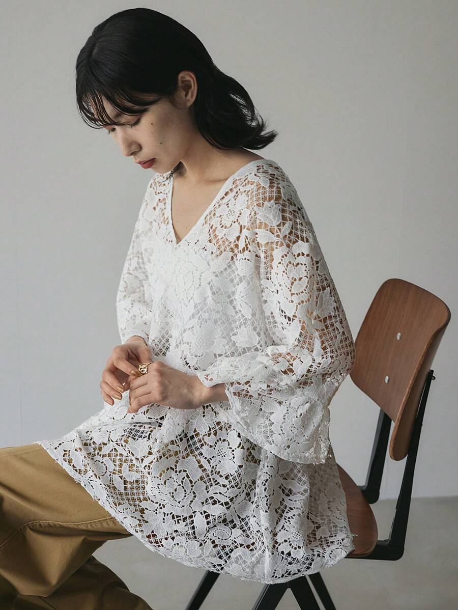 FRIFUL Blusa holgada con encaje y volantes de manga corta, uso casual de verano para vacaciones - Blanco - Ver 1