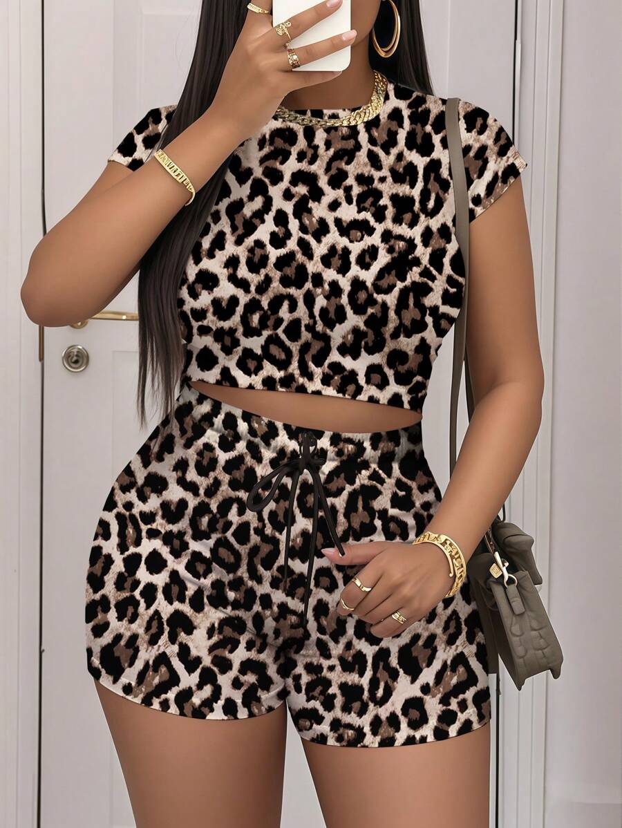 Slaydiva Plus Size Leopard Print Short Sleeve Top And Shorts 2 Pieces Set, Vacation - Mocha Brown - View 1
