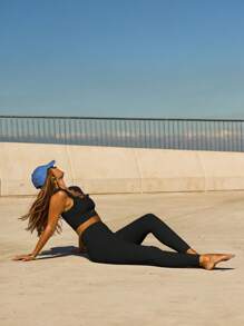 Aralina Quần legging thể thao cạp cao liền mạch màu trơn tối giản - màu đen - Xem 6