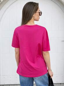 SHEIN Camiseta con estampado de limón en color rosa intenso, Camiseta de la colección de cítricos de verano, Camiseta con estampado de fruta de estilo retro, Camiseta gráfica de limón de la colección de verano, Camiseta casual de algodón con mensaje, Camiseta gráfica de limón en rosa intenso, Colección de estampados casuales de verano, Camiseta gráfica de algodón premium, Tela transpirable