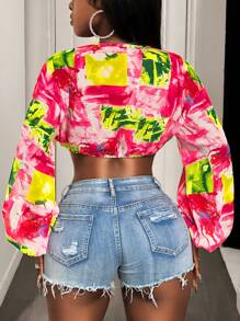 BamGleam Nouveau chemisier court nouable à col en V à imprimé floral sexy, manches longues, polyvalent pour festival de musique, rendez-vous, fête, anniversaire, vacances sur l'île, vacances - Été 2025 - Multicolore - Voir 2