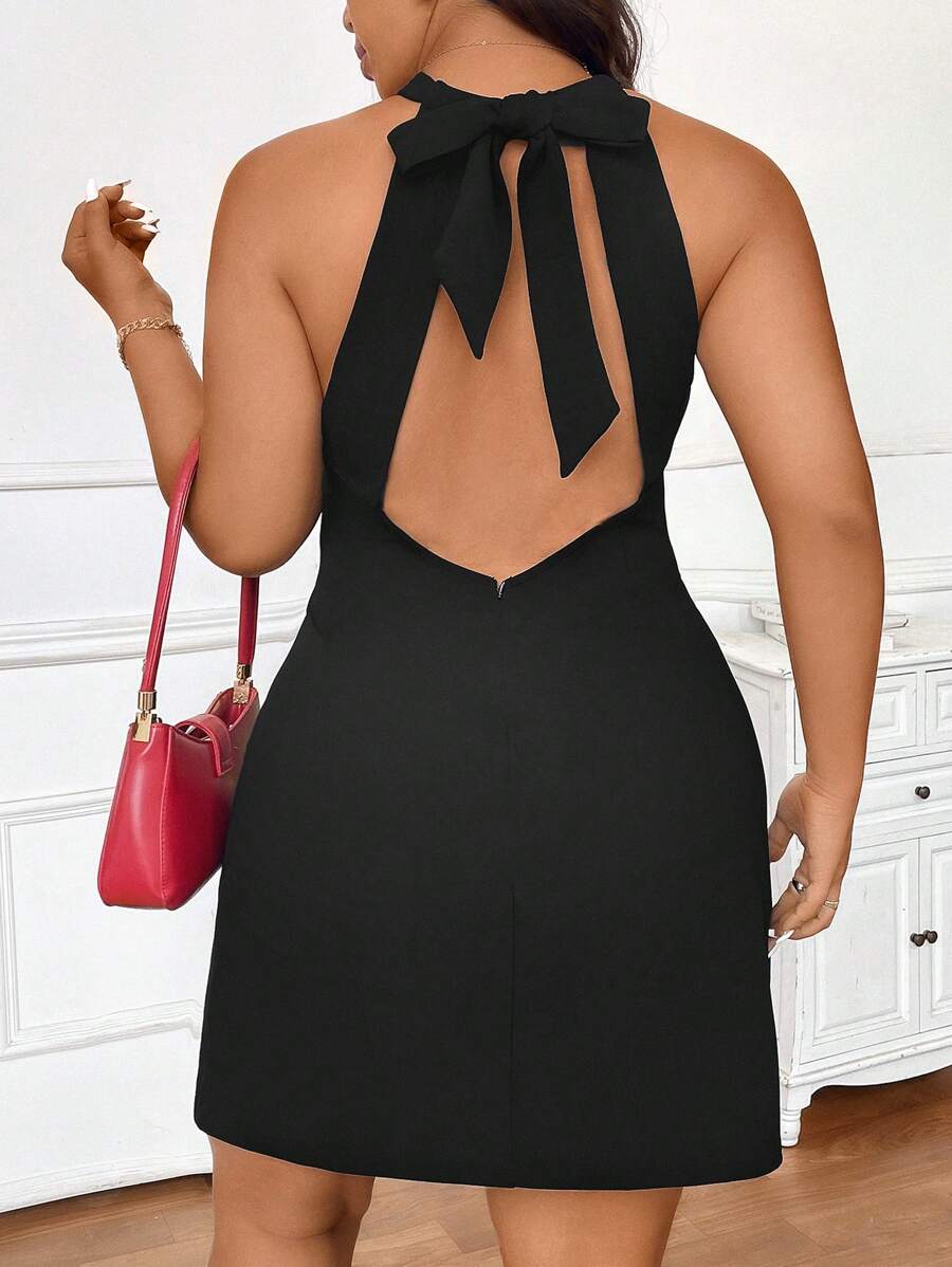 SHEIN Frenchy Plus Size Women Back Cutout Lace-Up Sleeveless Solid Color Dress