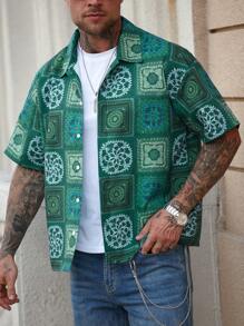 Manfinity RSRT Camisa casual de manga corta con botones y estampado floral retro para hombres, de verano