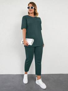 EURMUSE 大尺碼夏季坑條紋短袖上衣配錐形褲適用於外出穿著 - 墨綠色 - 查看 1