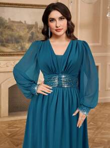 Modelyn Plus Size Women Rhinestone Decor Ruched Lantern Sleeve Elegant Dress