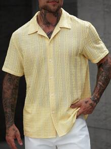 Manfinity RSRT Men's Vacation Casual Style, INS Matched With A Knitted Crochet Texture Green Plant Pattern Design Short-Sleeve Casual Vacation Shirt. With A Button Placket And A French Elegant Romantic Feel Men's Floral Print Short Sleeve Single-Breasted Casual Shirt, Tropical Shirts For Men, Nice Shirts For Men, Shirts For Men Graphic, Men's Tropical Shirts, Yellow Shirt Men, Men's Retro Shirts, Knit Shirt