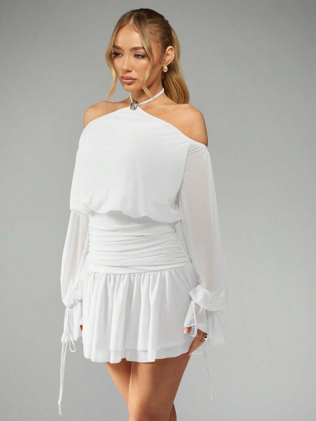 missguided white dress High Neck Choker Bodycon Elegant Ruched Mini DressesMISSGUIDED which complements the gold shell buckle detail on the dress MISSGUIDED PLUS Plus Size Off