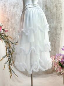 SHEIN Privé 女士优雅度假不对称荷叶边情人节新款白色浪漫简约纯色荷叶边下摆伴娘荷叶边裙、荷叶边裙、浪漫蛋糕裙、毕业、生日、派对、约会、夏季、白色毕业裙、毕业、端庄、约会之夜造型、夏日裙、茶会裙、白色毕业裙音乐会狂欢、Fairycore、毕业裙 - 白色 - 查看 2