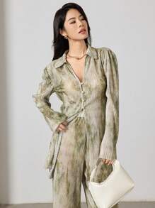 Heiryn Women Two Pieces Outfits For Daily Wear Women Summer Clothing Pleate Smudge Tie-Dye Shirt Trousers Resort Suit