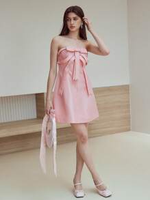 MOTF STUDIO BOW DECOR CUTE DATE MINI DRESS