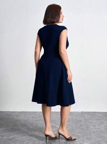 SHEIN Clasi Váy dài đến đầu gối thanh lịch cỡ lớn cho nữ, cổ tròn và tay loe, mùa hè, trang phục công sở dành cho phụ nữ - Màu xanh hải quân - Xem 2