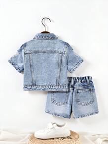 SHEIN 4-7yrs Young Kids Ripped Short Sleeves Tucker Denim Jacket&Ripped Denim Shorts Two Pieces Set,Light Blue,Button Closure,Summer Urban Street Fashion - Medium Wash - View 4