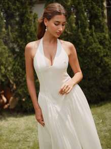 SHEIN Unity Vestido maxi elegante de un solo color con cuello halter, espalda descubierta y sin mangas - Blanco - Ver 4