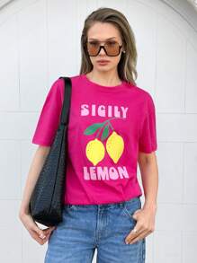 SHEIN Camiseta con estampado de limón en color rosa intenso, Camiseta de la colección de cítricos de verano, Camiseta con estampado de fruta de estilo retro, Camiseta gráfica de limón de la colección de verano, Camiseta casual de algodón con mensaje, Camiseta gráfica de limón en rosa intenso, Colección de estampados casuales de verano, Camiseta gráfica de algodón premium, Tela transpirable