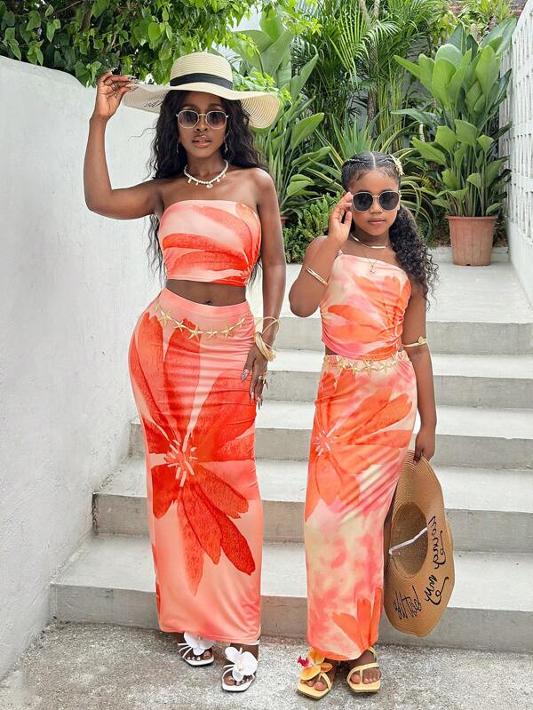 Tween Girl Floral Printed Crop Top And Skirt Set For Summer Holiday,Backless,Split Thigh Slim Fit Multicolor Bandeau Skirt Outfits,Spring/Summer,Casual Daily Wear,Mommy And Me Matching Outfits(2 Sets Are Sold Separately)