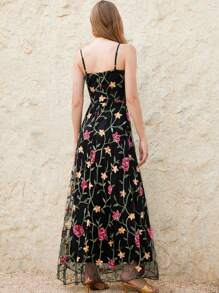 Aveloria Nowa Elegancka Francuska Vintage Elegancka Dama Formalna Romantyczna Ciężka Haftowana Siatka Kwiatowa 3D Dekoracja Bez Rękawów Ściągana Talia Maxi Sukienka A-Line