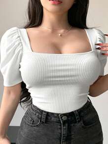 Dazy Plus Camiseta acanalada de cuello cuadrado ajustada con mangas abullonadas, para primavera/verano