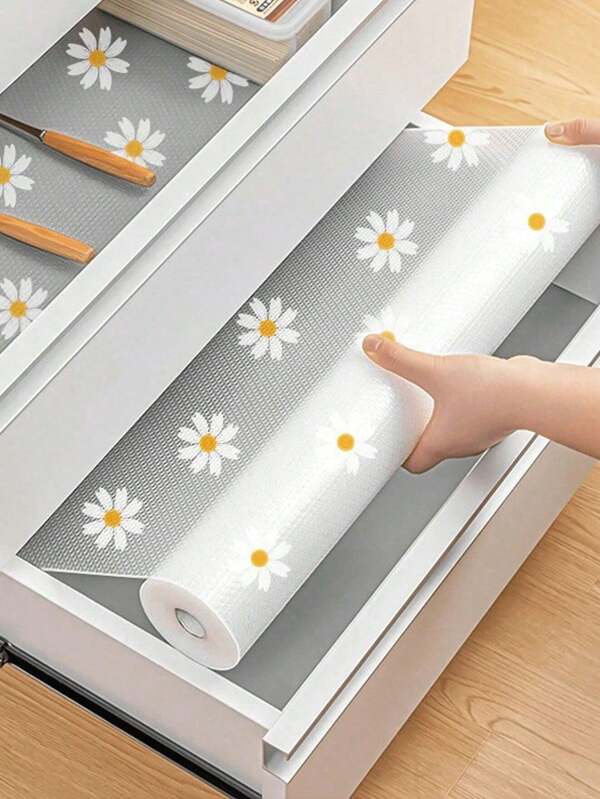 SHEIN Basic living 1 Roll Daisy Shelf Liner For Kitchen Cabinets,Non-Adhesive Drawer Liner,Non-Slip Refrigerator Liner,EVA Waterproof Fridge Pad Cupboard Mat Easy Placemats.
