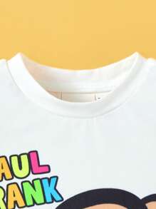 Paul Frank X SHEIN 2 pezzi Set abbigliamento da bambina, maglietta a maniche corte bianca casual con stampa di scimmia e pantaloncini colorati a righe