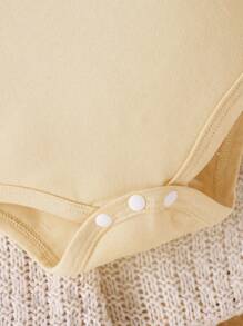 SHEIN Playful Pals Baby Boy Casual Car & Letter Print Short Sleeve Bodysuit, Summer - Yellow - View 5